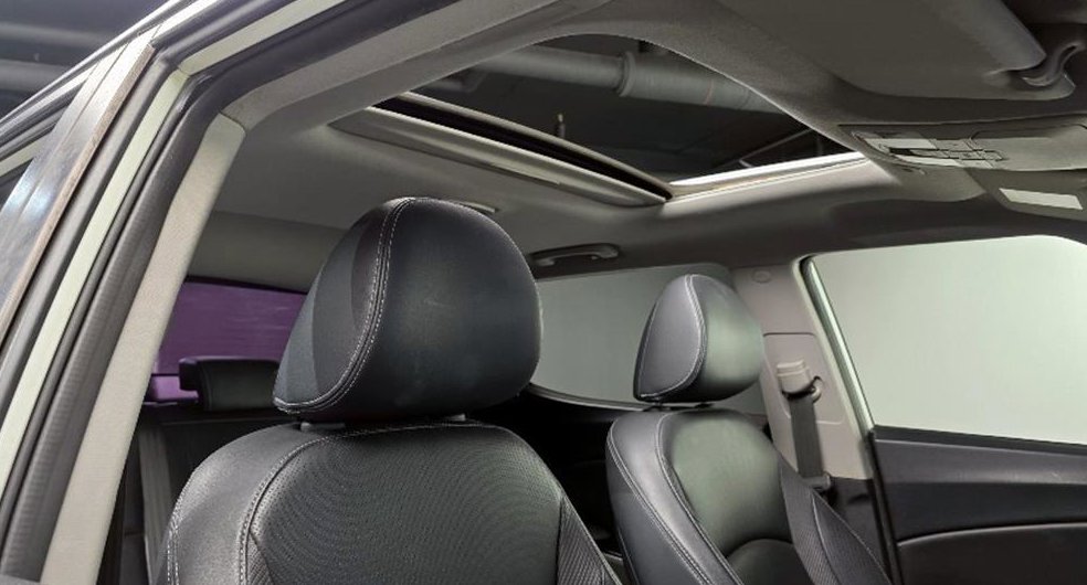 KG모빌리티(쌍용)  티볼리 가솔린 2WD 1.6 LX 사진 19