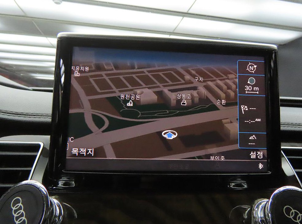 아우디 A8 50 TDI 콰트로 LWB 사진 11
