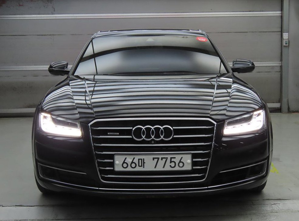 아우디 A8 50 TDI 콰트로 LWB 사진 2