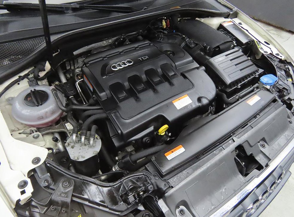 아우디 A3 25 TDI 다이나믹 사진 17