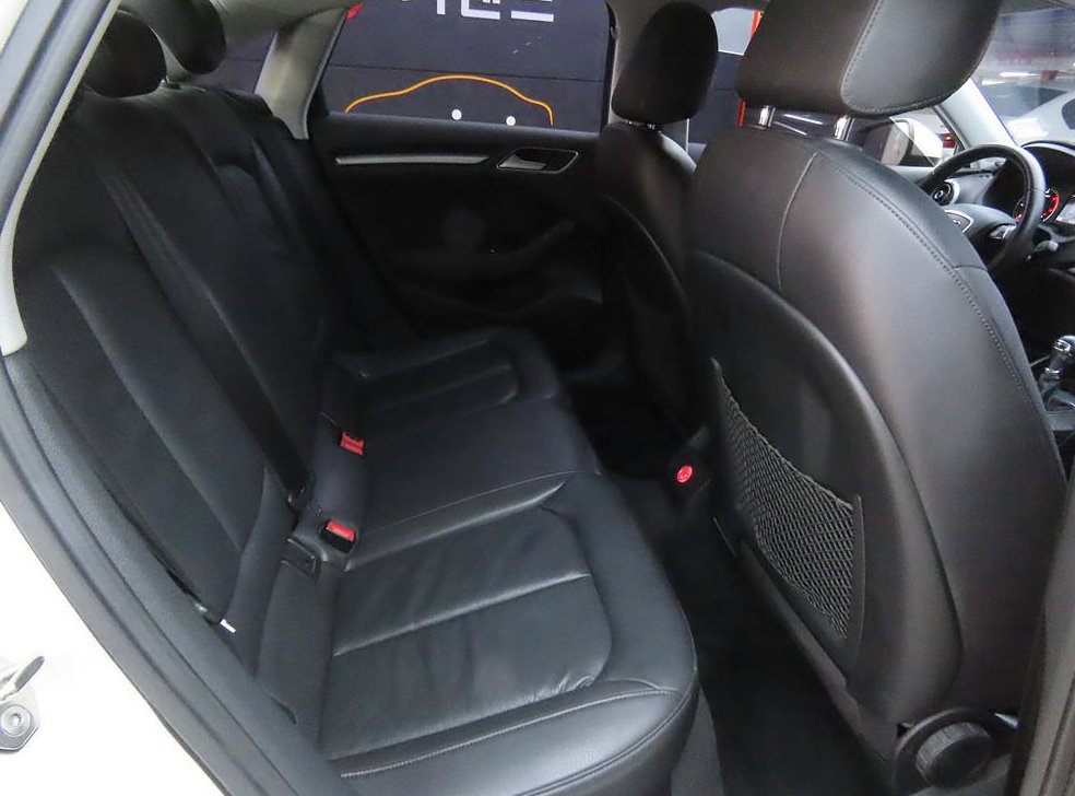 아우디 A3 25 TDI 다이나믹 사진 5