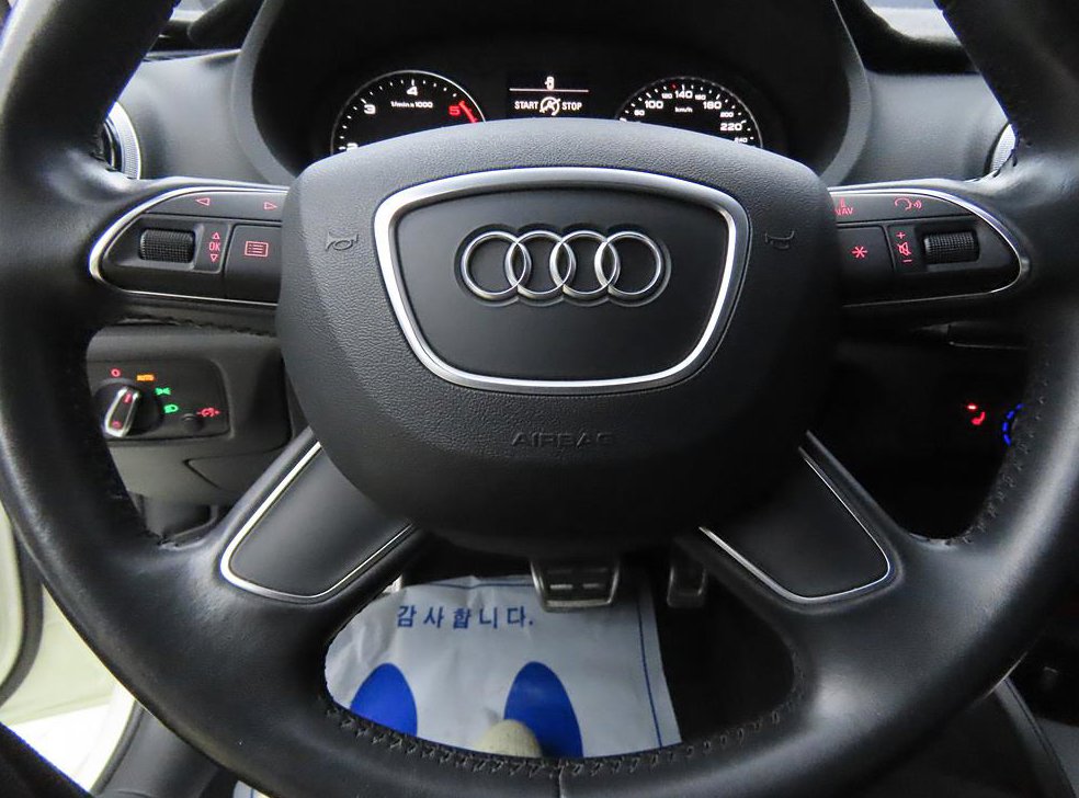 아우디 A3 25 TDI 다이나믹 사진 7
