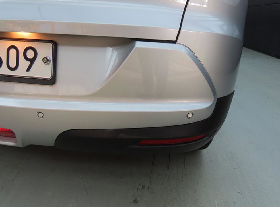 KG모빌리티(쌍용)  티볼리 2WD 디젤 VX 사진 18