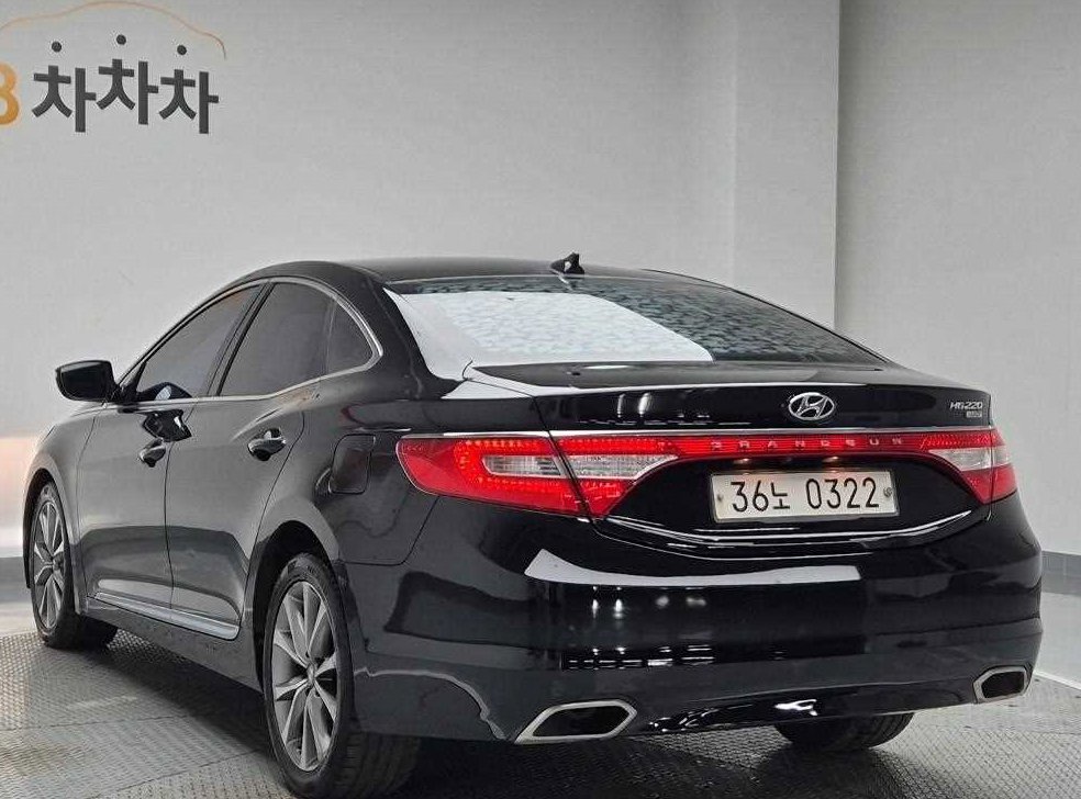 현대 그랜저 HG220 PREMIUM 사진 2