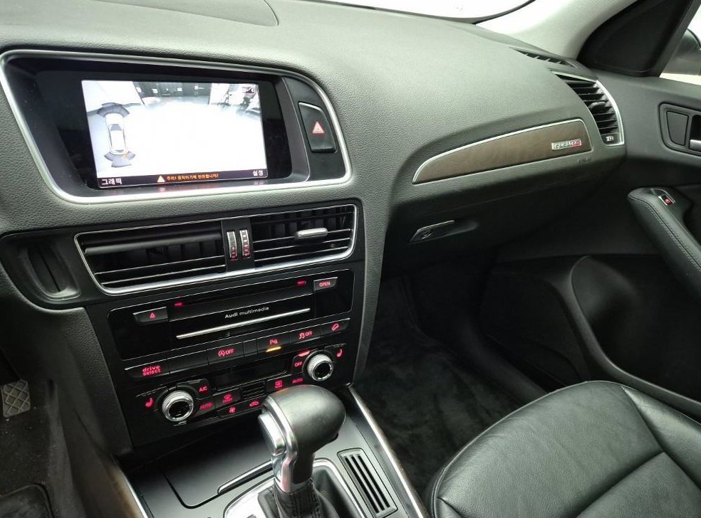 아우디 Q5 45 TDI 콰트로 사진 10
