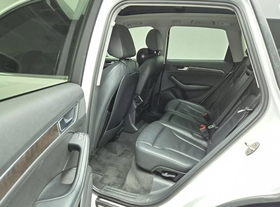아우디 Q5 45 TDI 콰트로 사진 12