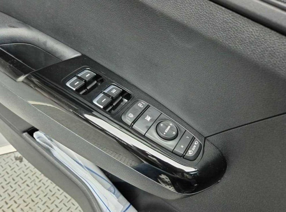 기아 스포티지 1.6 디젤 2WD 사진 17