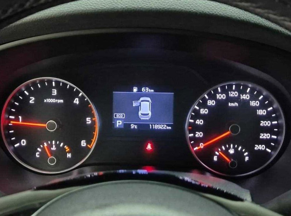 기아 스포티지 1.6 디젤 2WD 사진 6