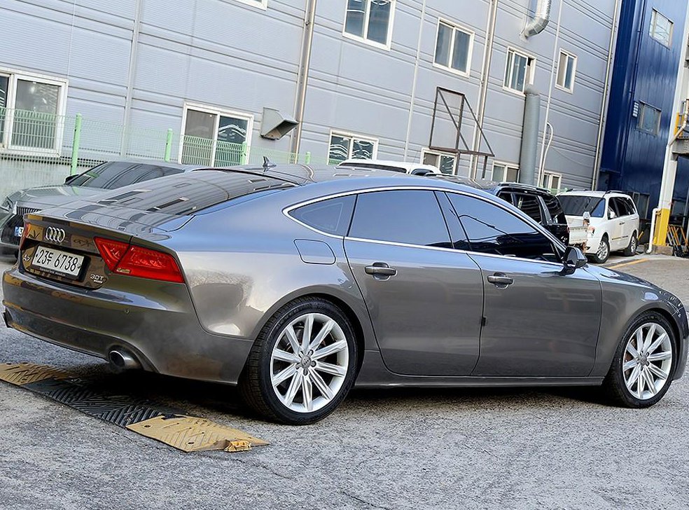 아우디 A7 3.0 TFSI 콰트로 엔트리 사진 4