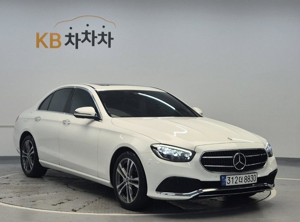 벤츠 E 클래스 E250 아방가르드 사진 2