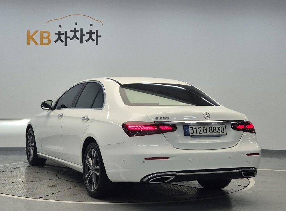 벤츠 E 클래스 E250 아방가르드 사진 4