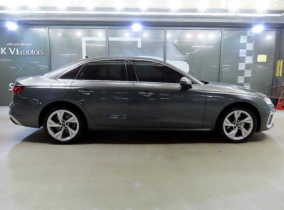 아우디 A4 35 TDI 프리미엄 사진 3