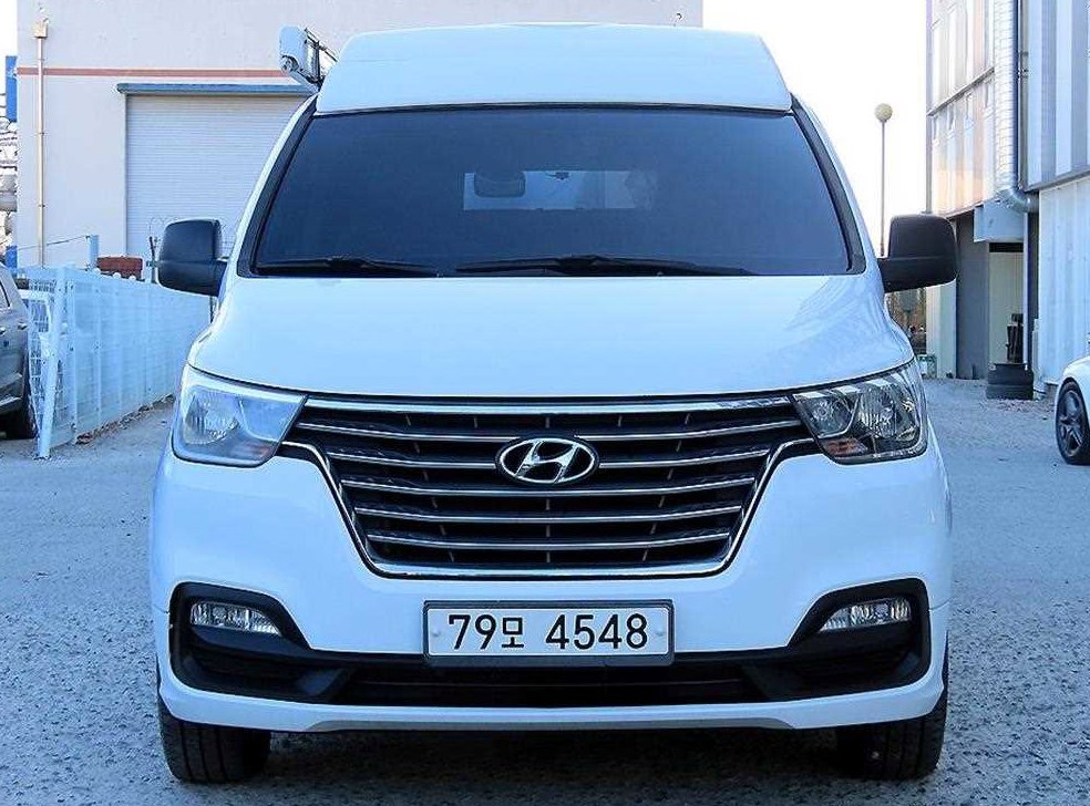 현대 스타렉스 2WD 캠핑카