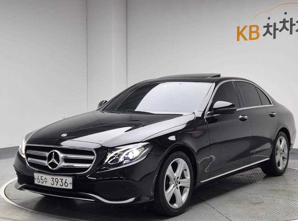 벤츠 E 클래스 E200 아방가르드