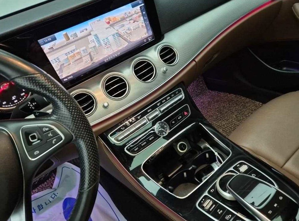 벤츠 E 클래스 E200 아방가르드 사진 10