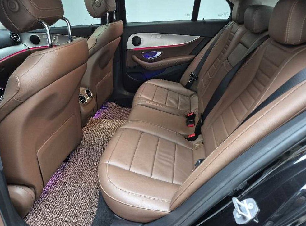 벤츠 E 클래스 E200 아방가르드 사진 12