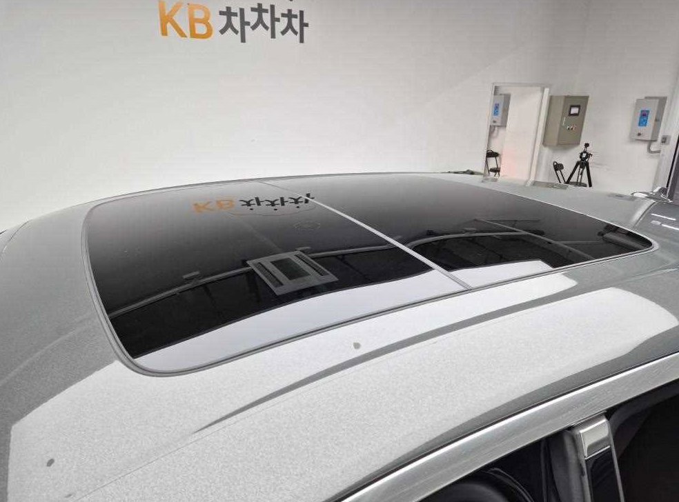 롤스로이스 고스트 6.6 V12 EWB 사진 13