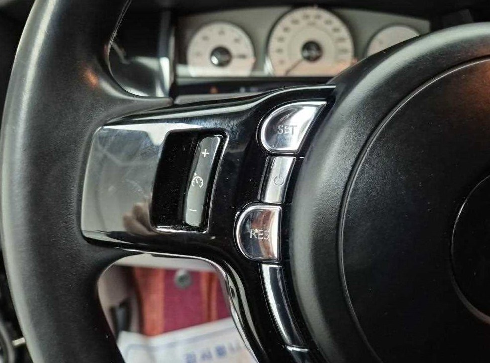롤스로이스 고스트 6.6 V12 EWB 사진 16