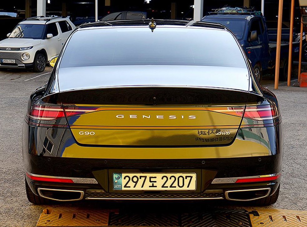 제네시스 G90 3.5T GDI AWD 사진 3