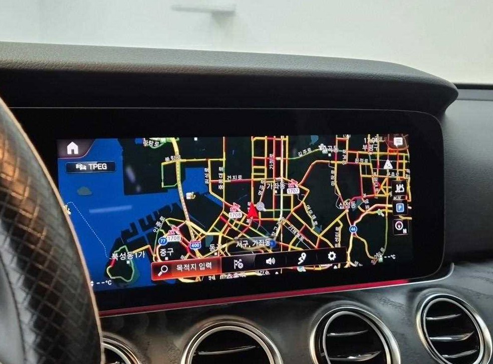벤츠 E 클래스 E250 아방가르드 사진 14