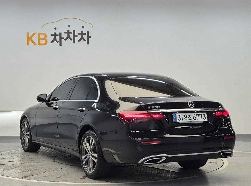 벤츠 E 클래스 E250 아방가르드 사진 2