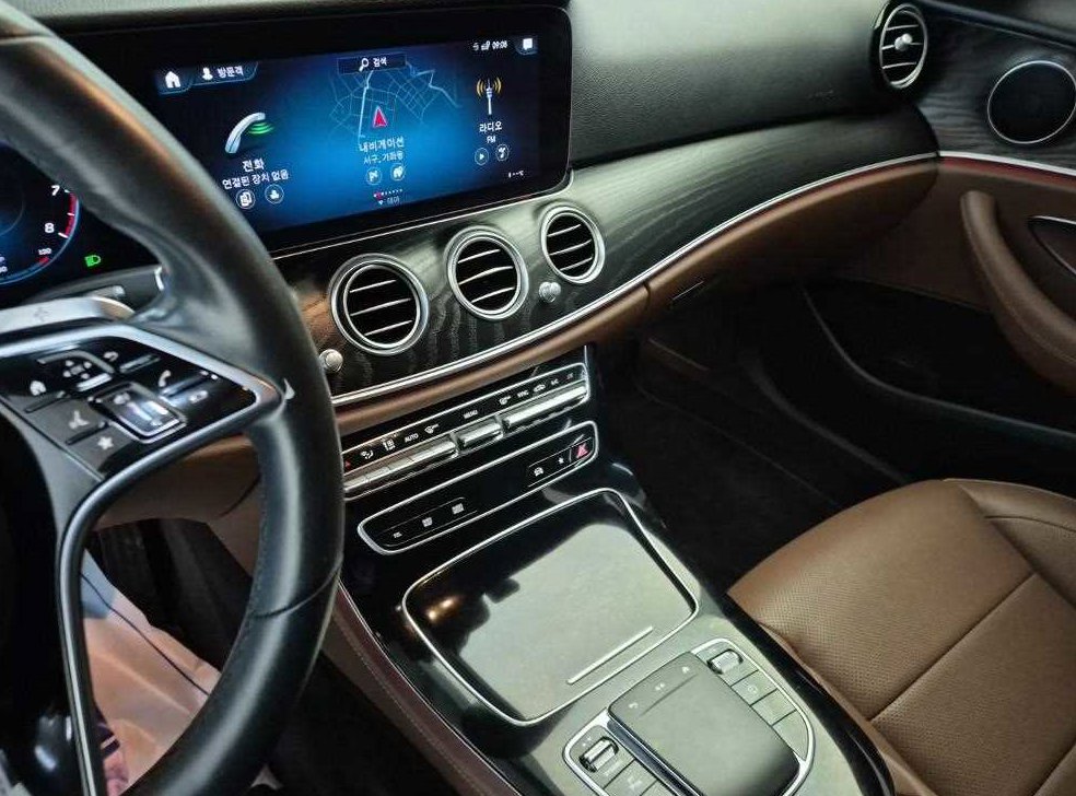 벤츠 E 클래스 E250 아방가르드 사진 10