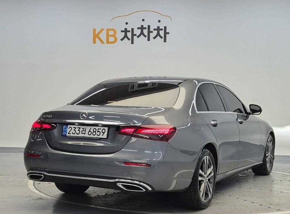 벤츠 E 클래스 E250 아방가르드 사진 3