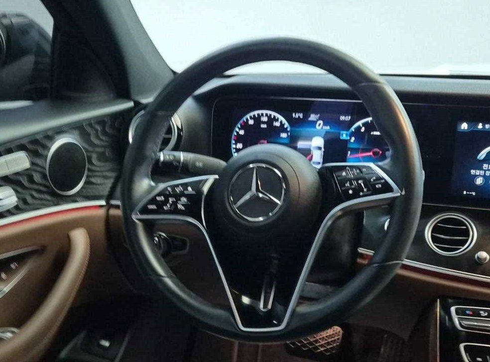 벤츠 E 클래스 E250 아방가르드 사진 9