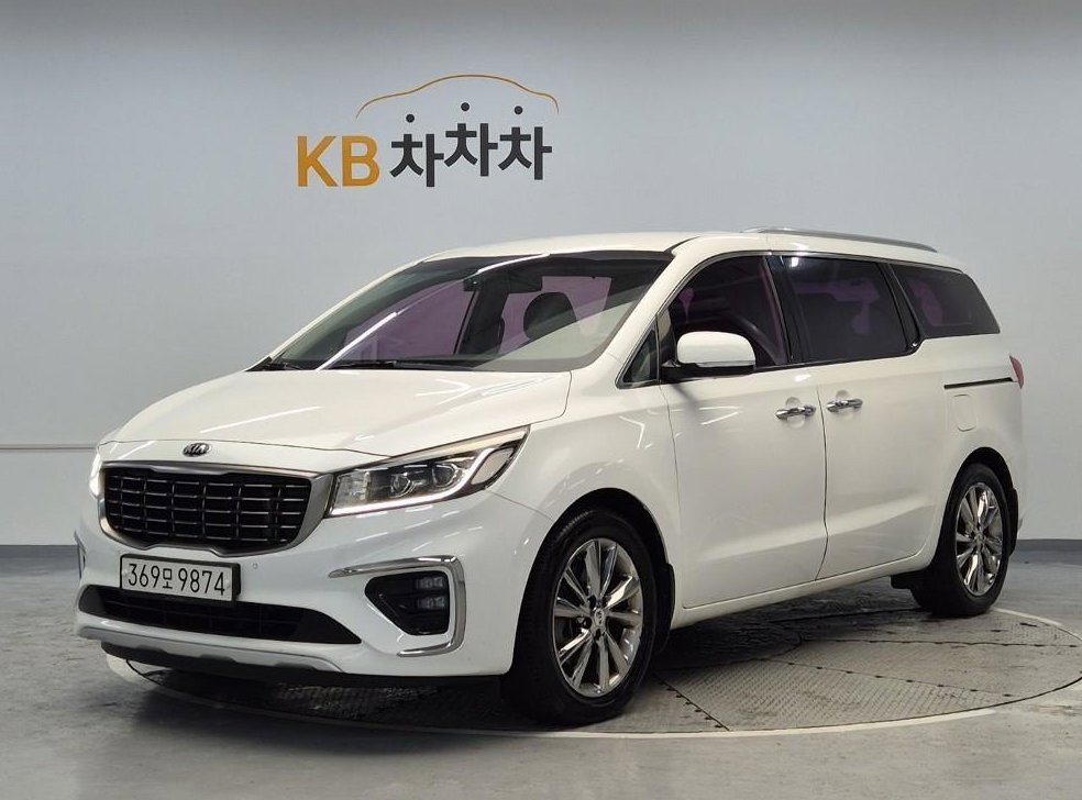 기아 카니발 디젤 7인승 리무진 VIP
