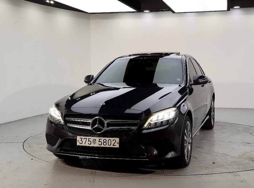 벤츠 C 클래스 C220 d 4MATIC 사진 2