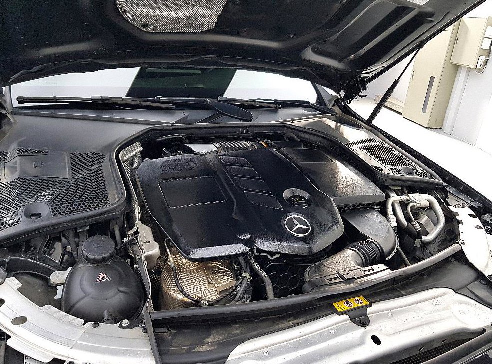 벤츠 C 클래스 C220 d 4MATIC 사진 6