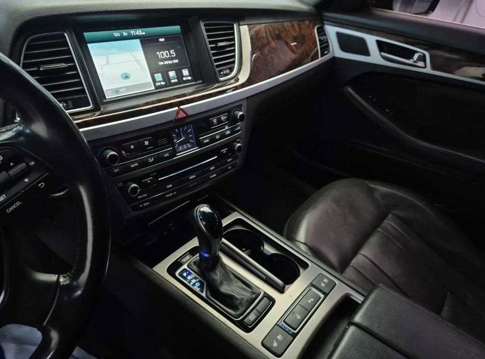 현대 제네시스 G330 모던 AWD 사진 10