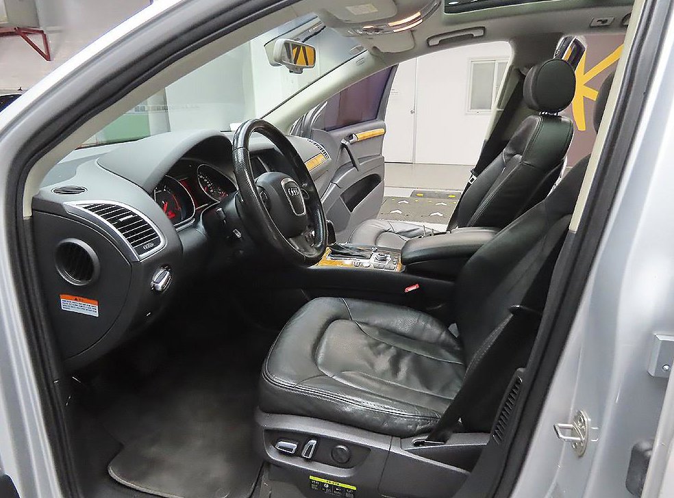 아우디 Q7 3.0 TDI 콰트로 사진 12
