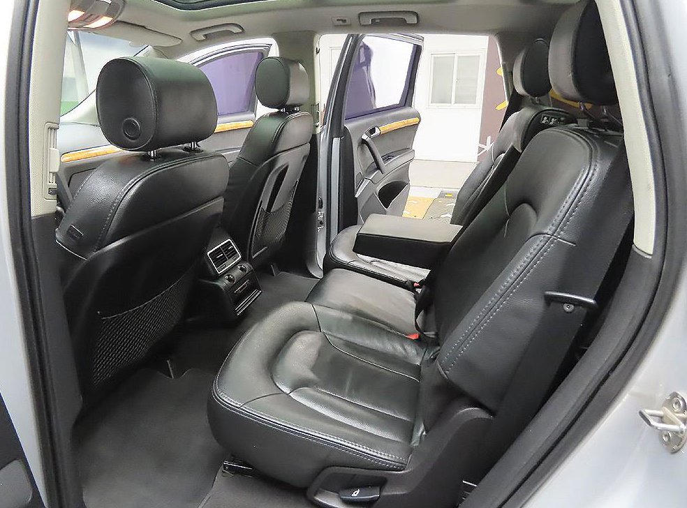 아우디 Q7 3.0 TDI 콰트로 사진 9
