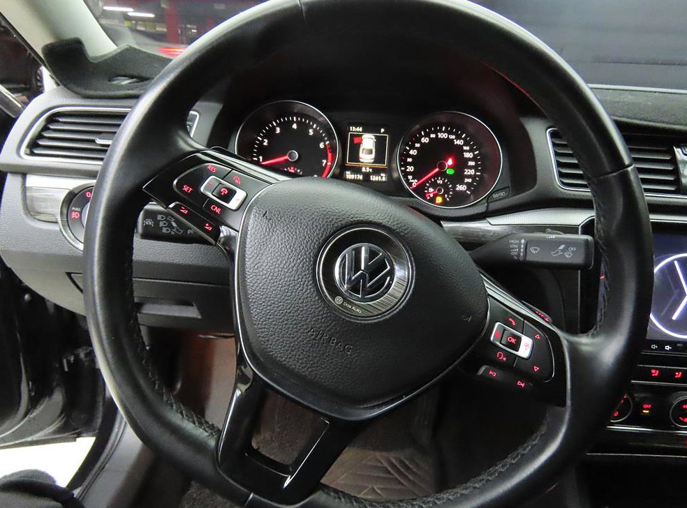 폭스바겐 파사트 2.0 TSI 사진 8
