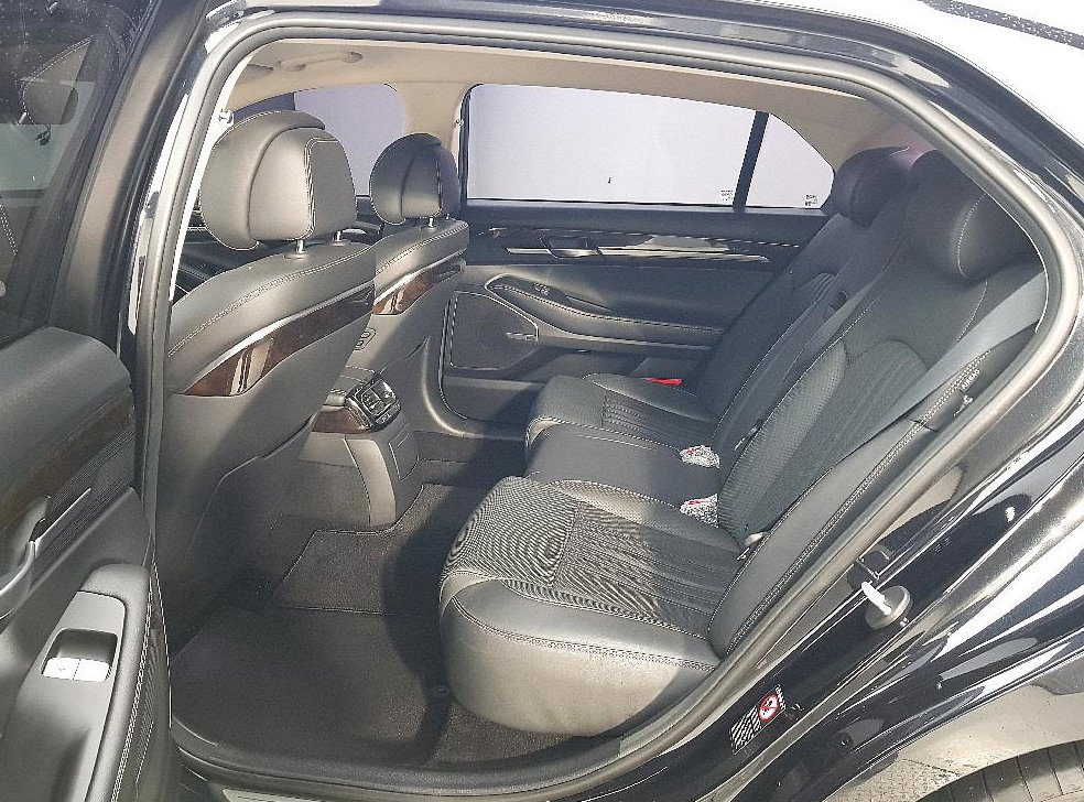 제네시스 G90 3.8 GDI AWD 사진 8