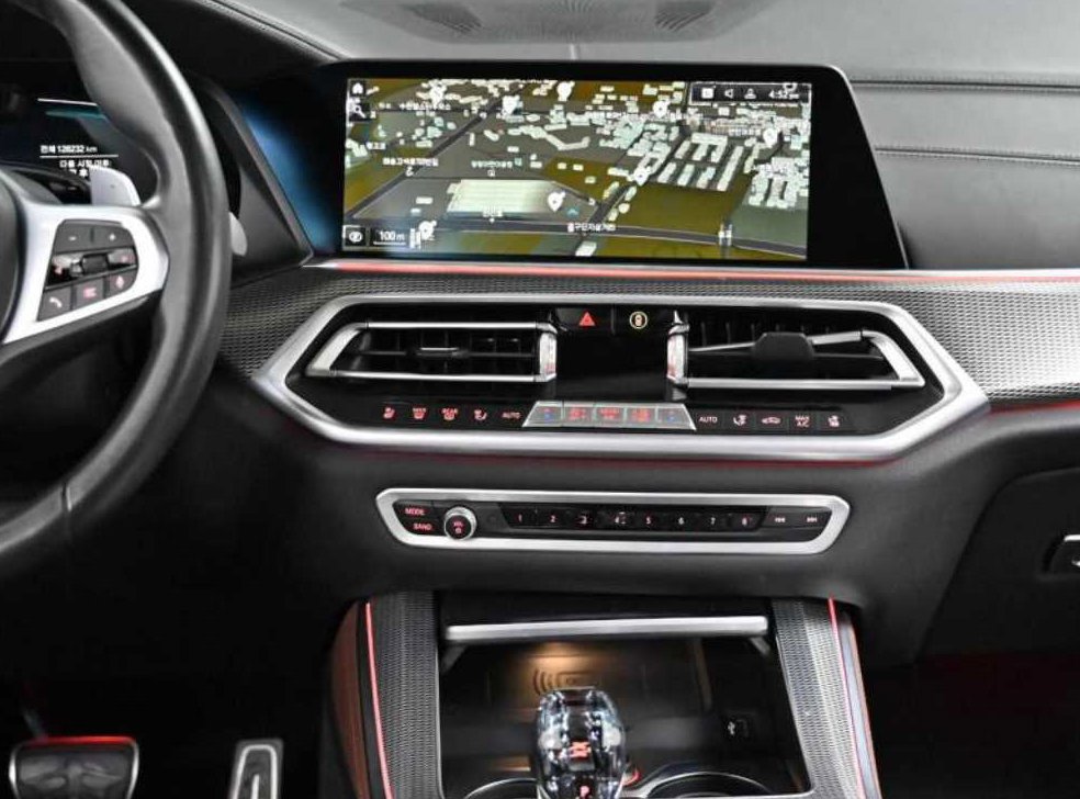 BMW X5 xDrive 45e M 스포츠 사진 8