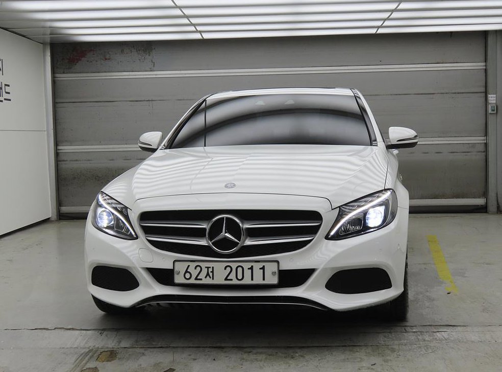 벤츠 C 클래스 C200 아방가르드 사진 2