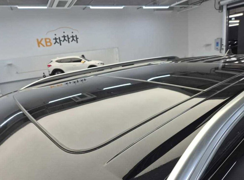 포드 익스플로러 3.0 AWD 플래티넘 사진 13