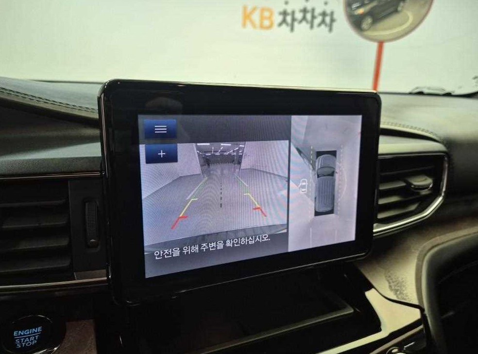 포드 익스플로러 3.0 AWD 플래티넘 사진 14