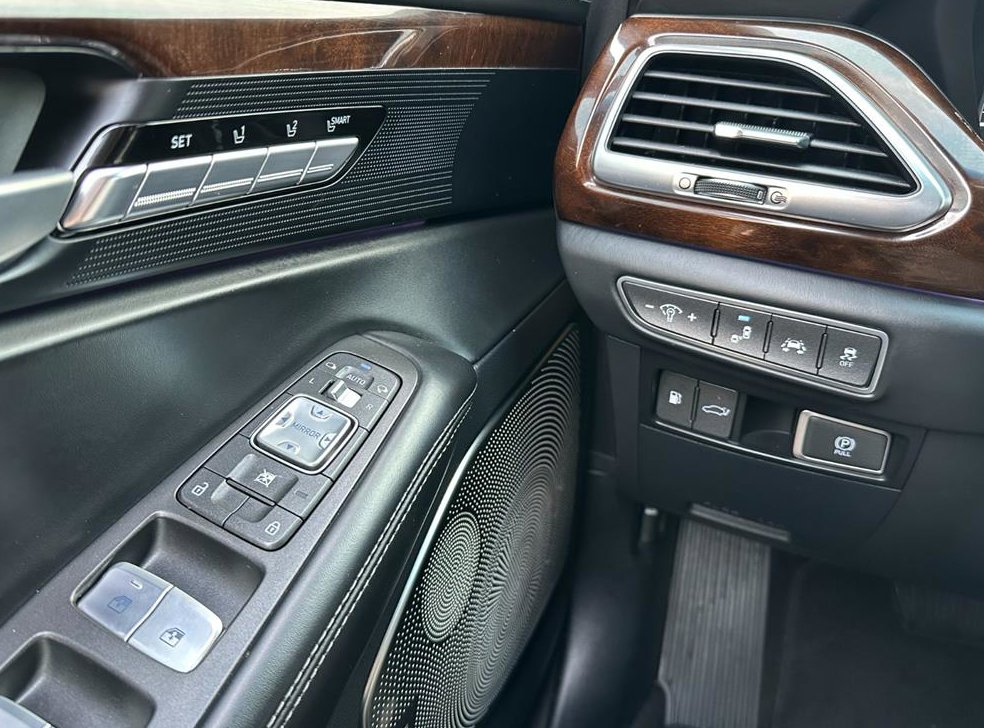 제네시스 EQ900 5.0 GDI AWD 사진 16