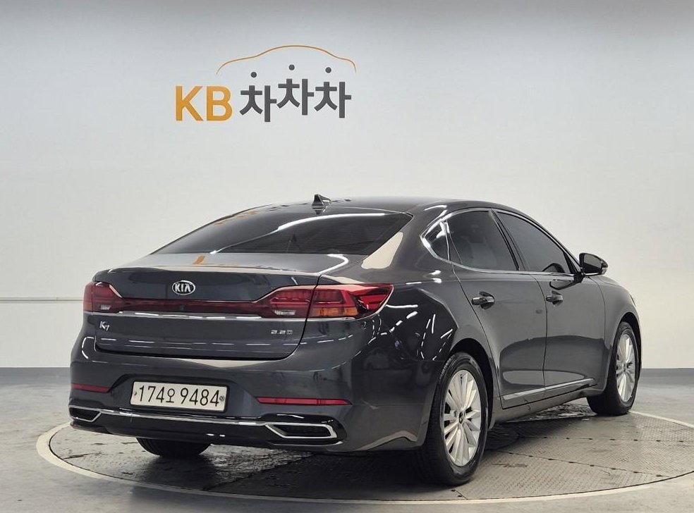 기아 K7 디젤 2.2 E-VGT 사진 3