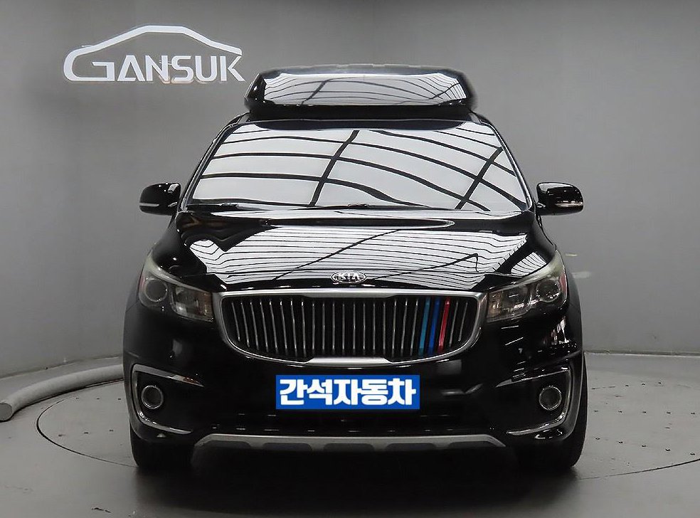 기아 카니발 디젤 9인승 하이리무진