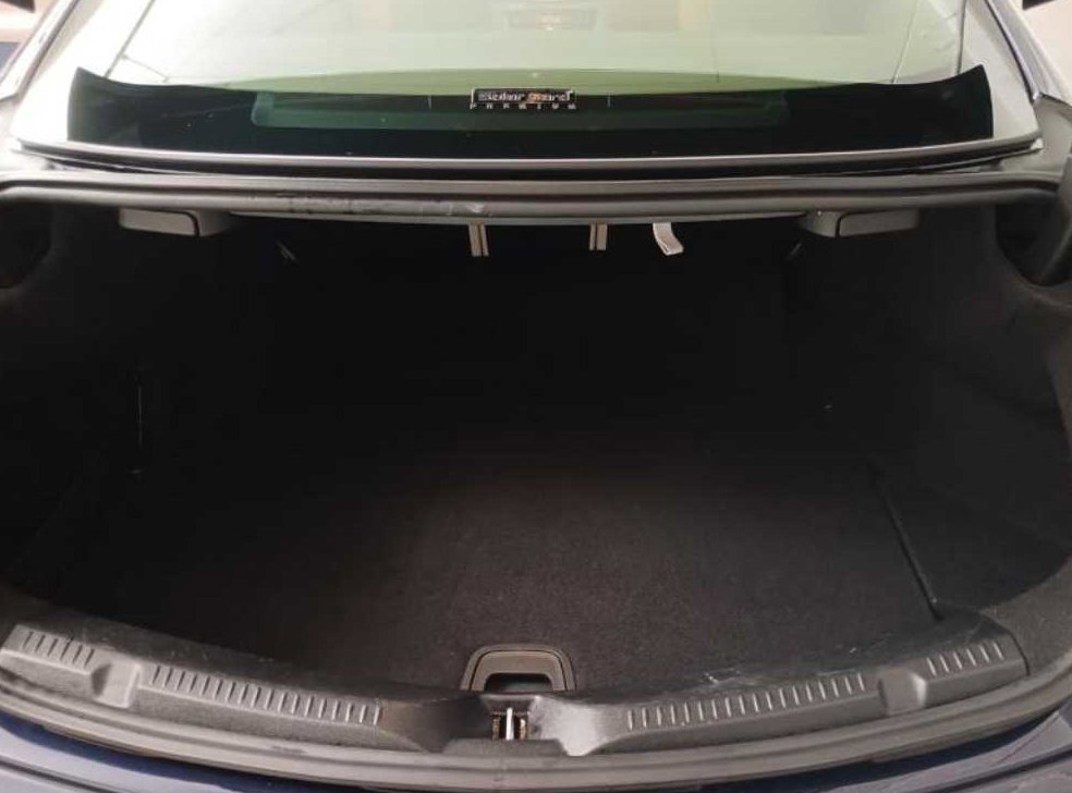 벤츠 E 클래스 E220d 쿠페 사진 18