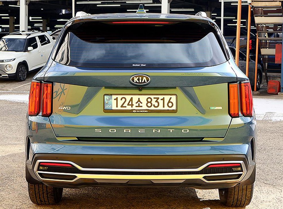 기아 쏘렌토 HEV 1.6 4WD 시그니처 사진 3