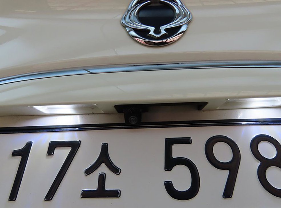 KG모빌리티(쌍용)  코란도 2WD 2.0 어드벤처 사진 17