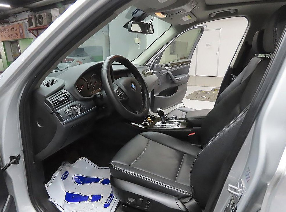 BMW X3 xDrive 30d 하이 사진 13