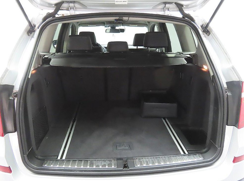 BMW X3 xDrive 30d 하이 사진 8
