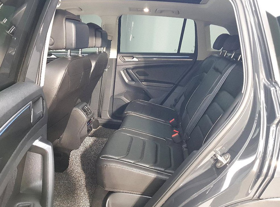 폭스바겐 티구안 2.0 TDI 프레스티지 사진 9