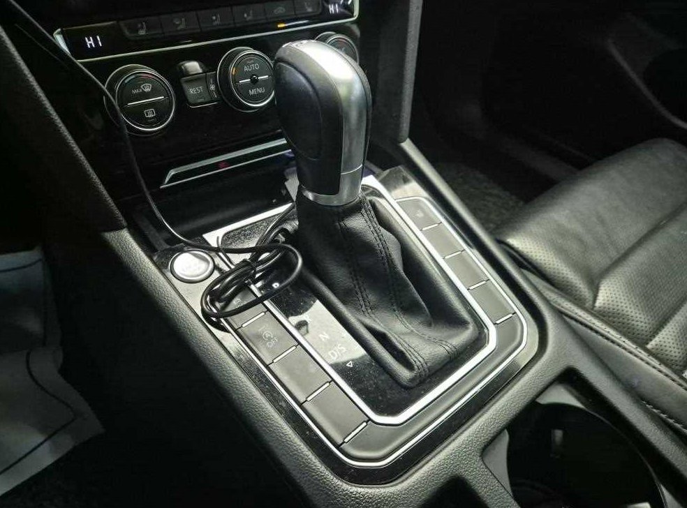 폭스바겐 파사트 2.0 TDI 4모션 프레스티지 사진 8